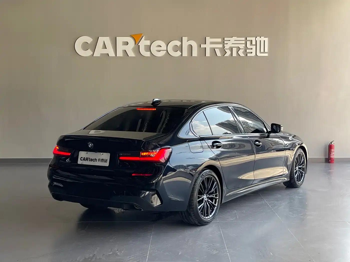 2020 BMW 3 Series 325Li M Sport Shadow Edition — миниатюра 4