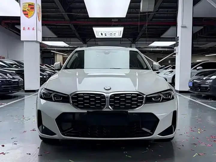 2024 BMW 3 Series 325Li M Sport Package — миниатюра 2