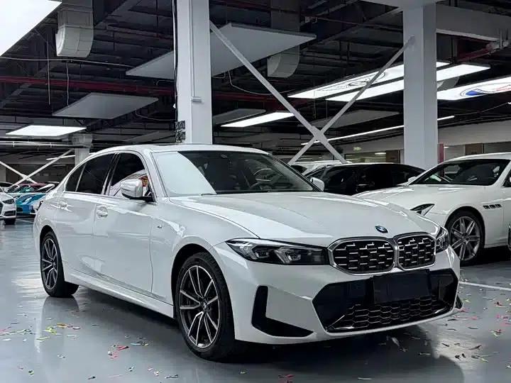 2024 BMW 3 Series 325Li M Sport Package — миниатюра 3