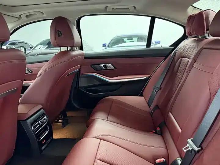 2024 BMW 3 Series 325Li M Sport Package — миниатюра 7