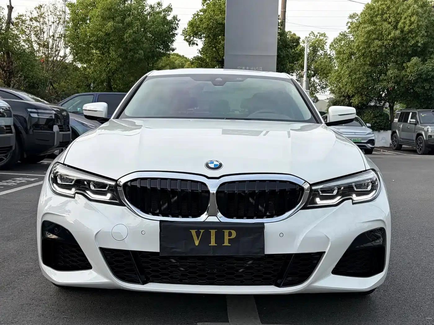 2022 BMW 3 Series 325Li M Sport Package — миниатюра 2