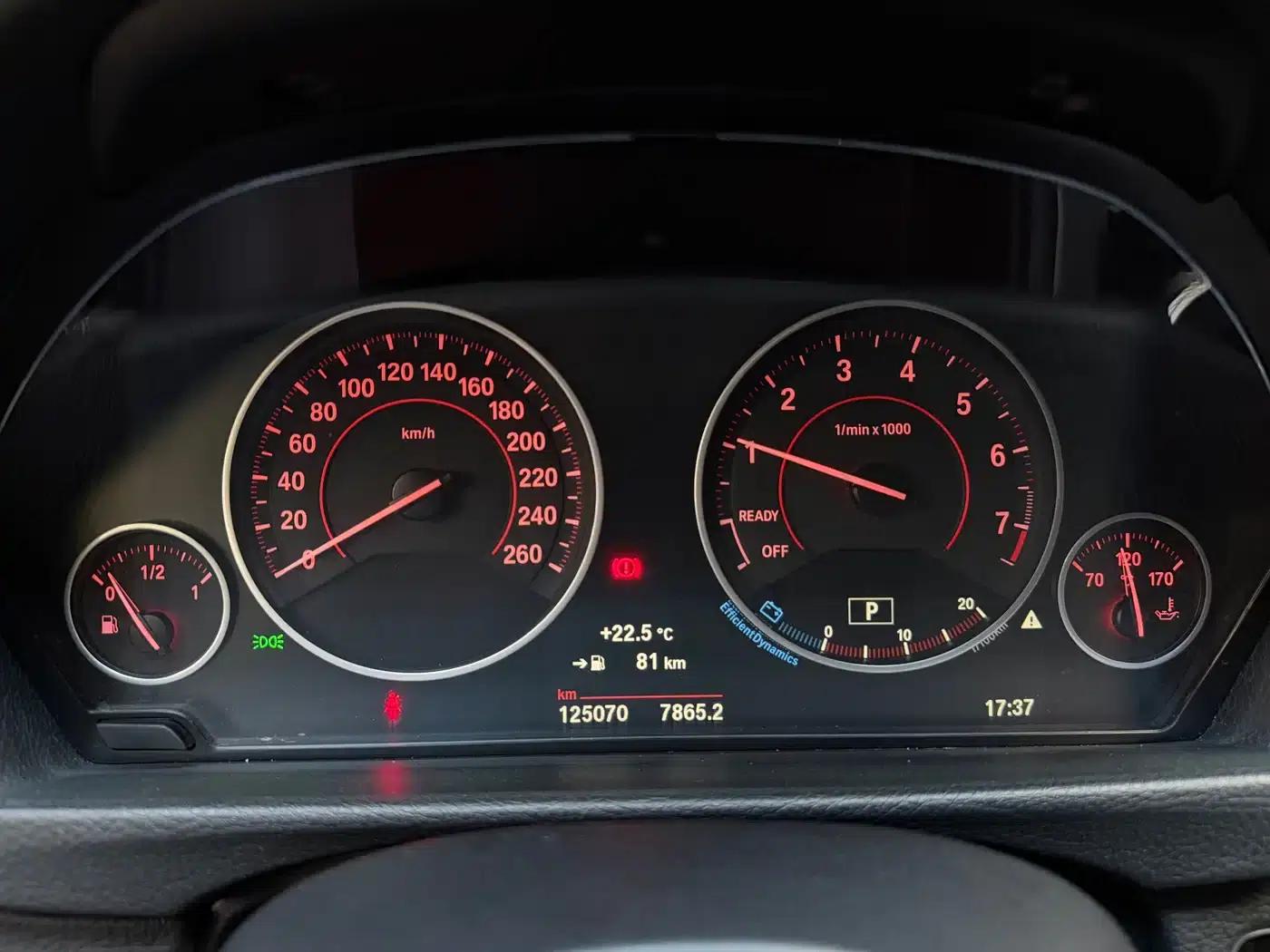 2017 BMW 3 Series 320Li M Sport — миниатюра 8