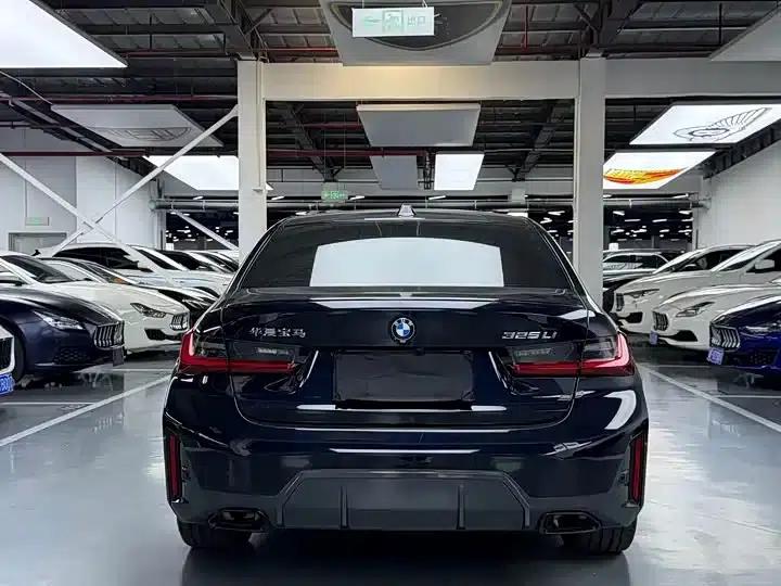 2023 BMW 3 Series 325Li M Sport Shadow Edition — миниатюра 18