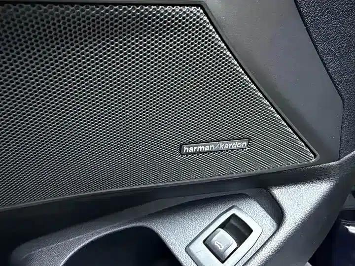 2023 BMW 3 Series 325Li M Sport Shadow Edition — миниатюра 7