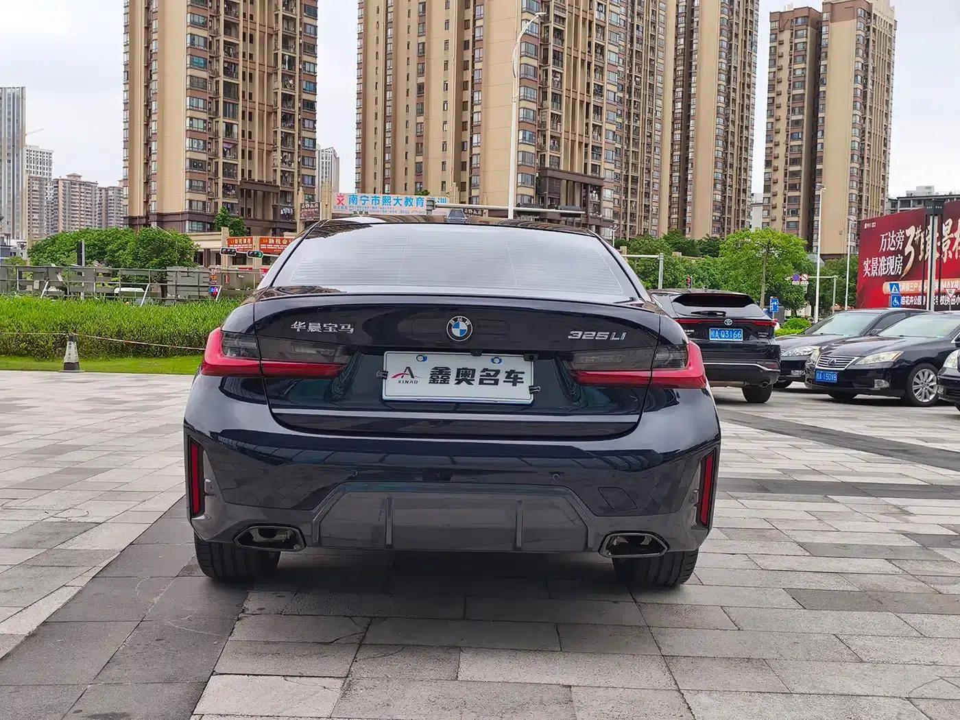 2024 BMW 3 Series 325Li M Sport Shadow Edition — миниатюра 5