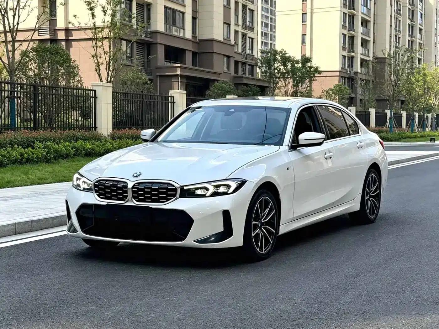 2024 BMW 3 Series 325Li M Sport Package — миниатюра 1