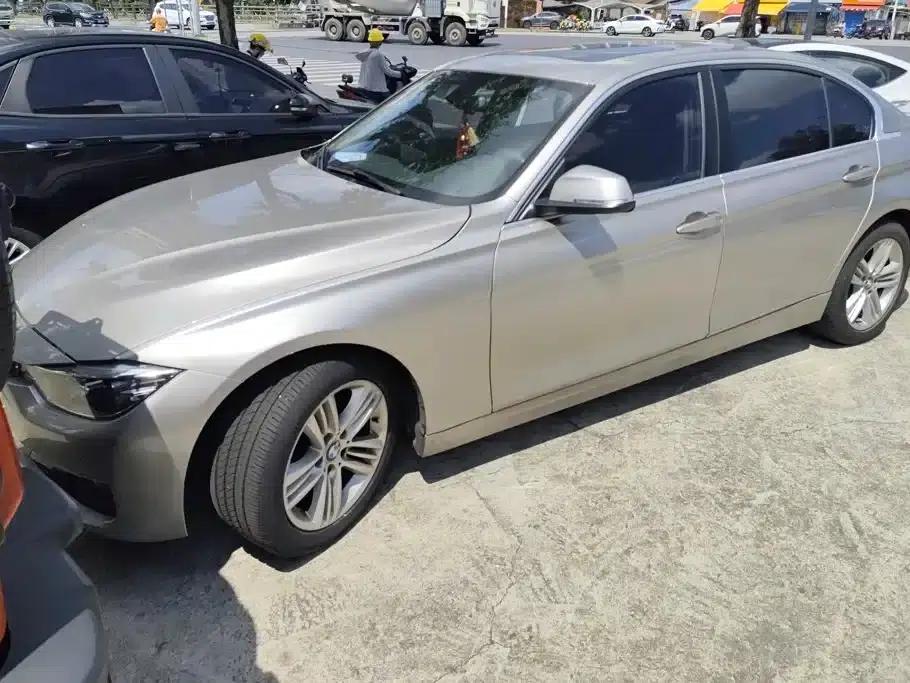 2017 BMW 3 Series 320Li Fashion Edition — миниатюра 1