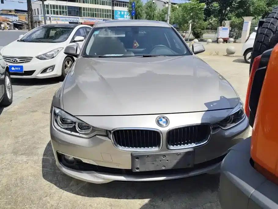 2017 BMW 3 Series 320Li Fashion Edition — миниатюра 2