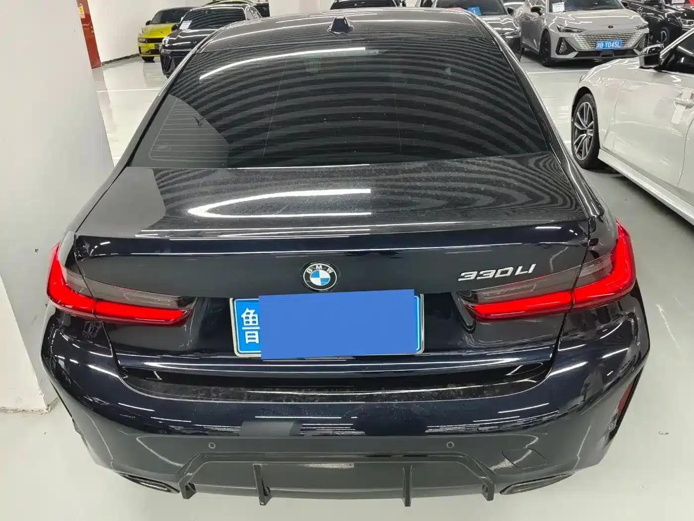 2025 BMW 3 Series 330Li M Sport Shadow Edition — миниатюра 4