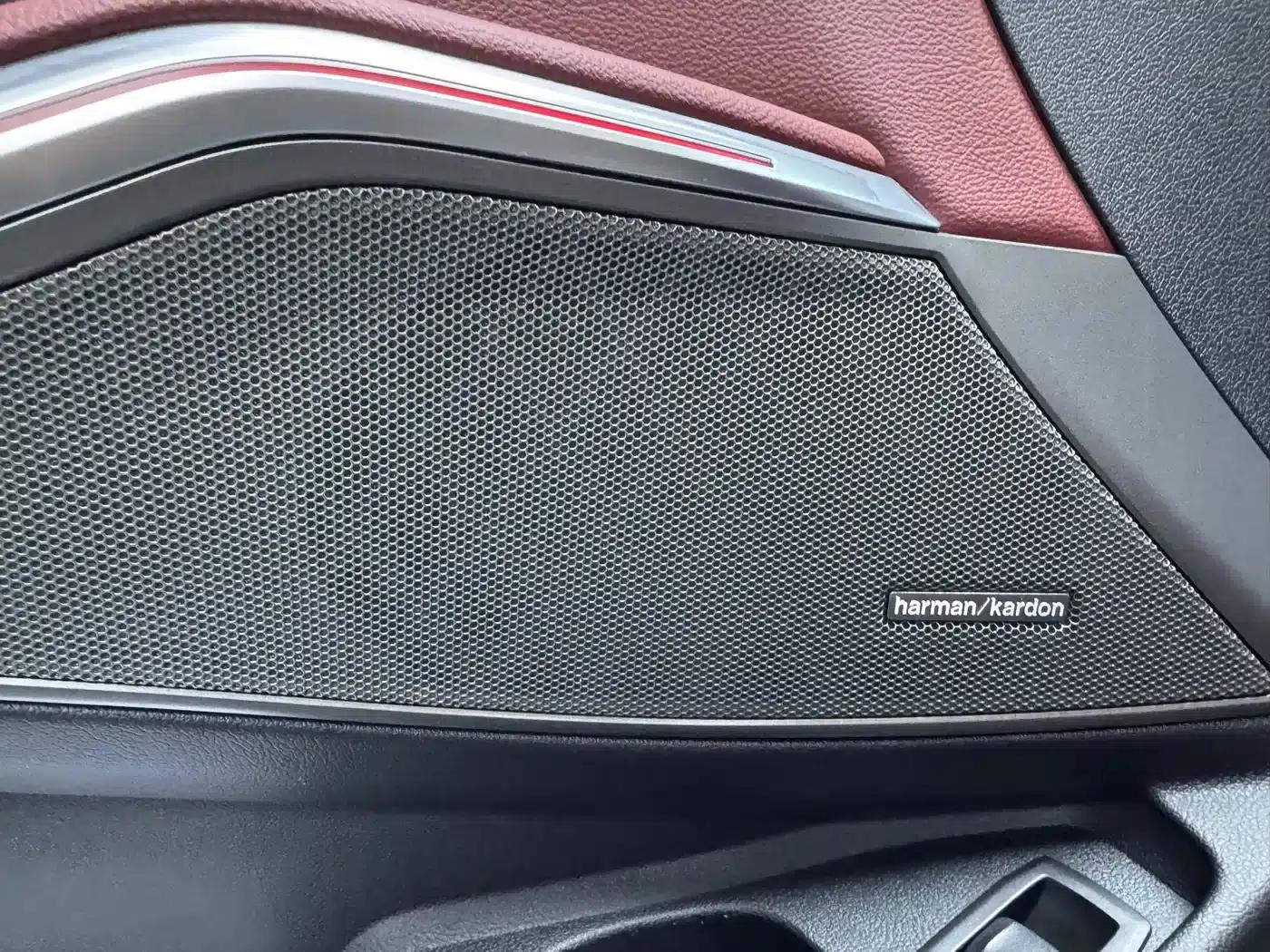 2023 BMW 3 Series 325Li M Sport Shadow Edition — миниатюра 6