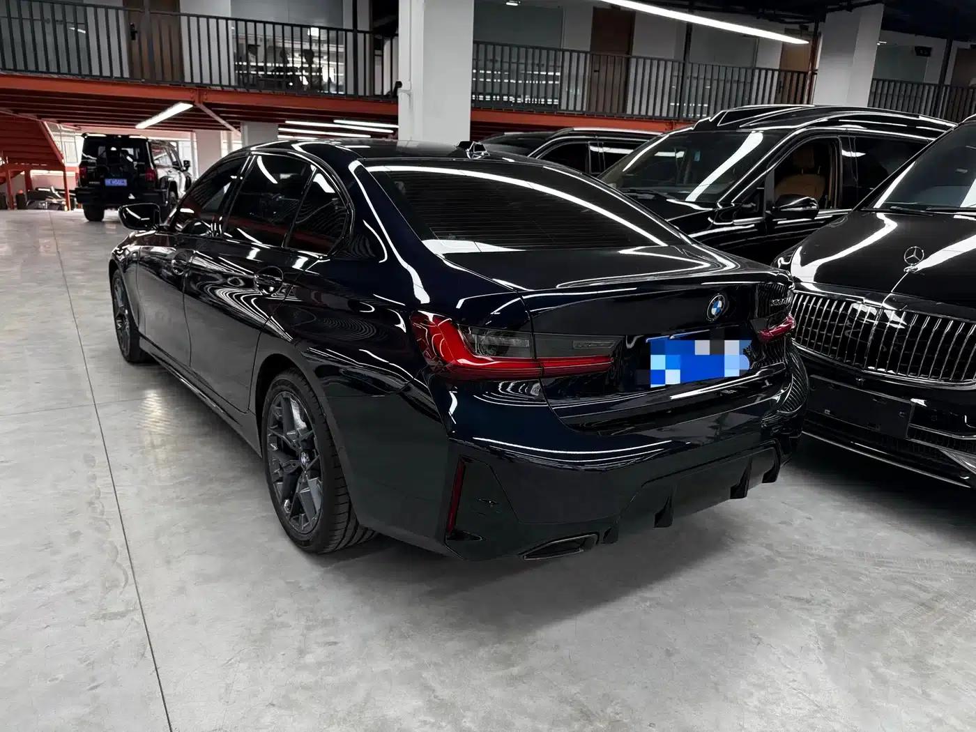 2025 BMW 3 Series 325i M Sport Package — миниатюра 13