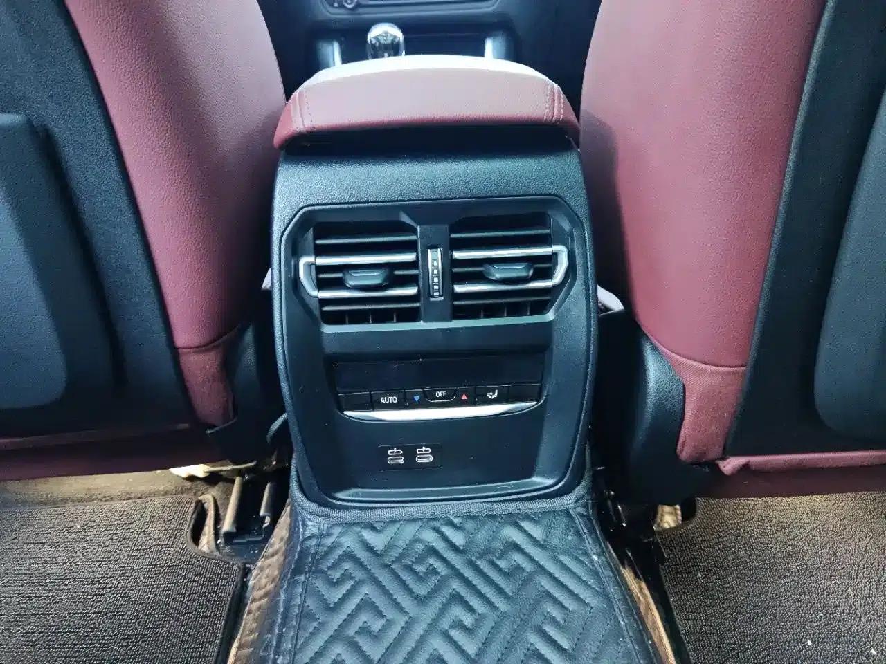 2022 BMW 3 Series 320Li M Sport Package — миниатюра 16