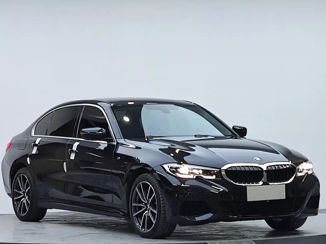 2022 BMW 3 Series 320Li M Sport Package — миниатюра 3