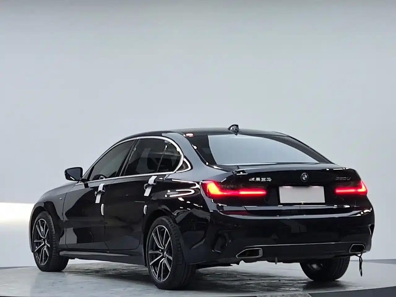 2022 BMW 3 Series 320Li M Sport Package — миниатюра 5