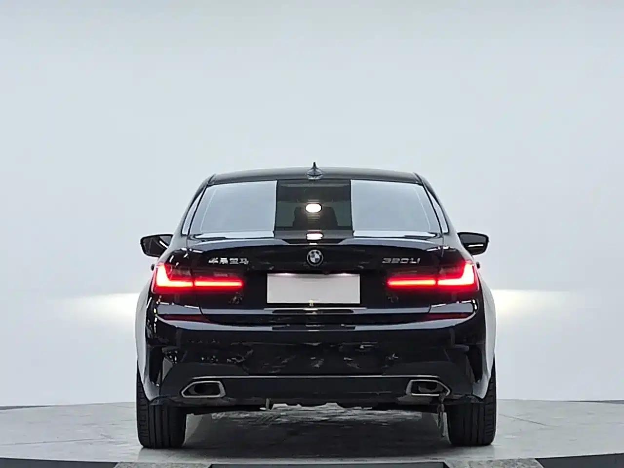 2022 BMW 3 Series 320Li M Sport Package — миниатюра 6