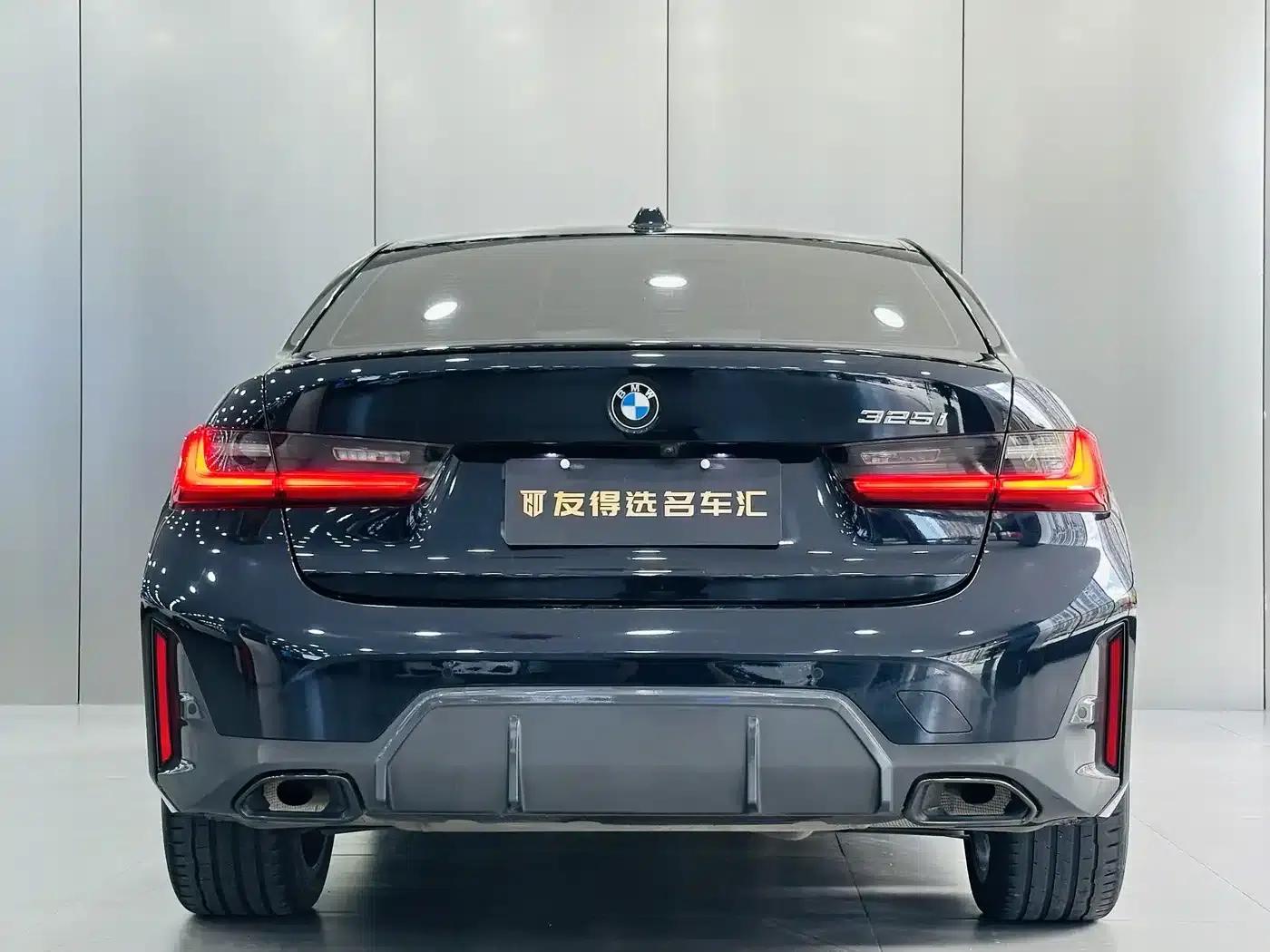 2023 BMW 3 Series 325i M Sport Shadow Edition — миниатюра 9