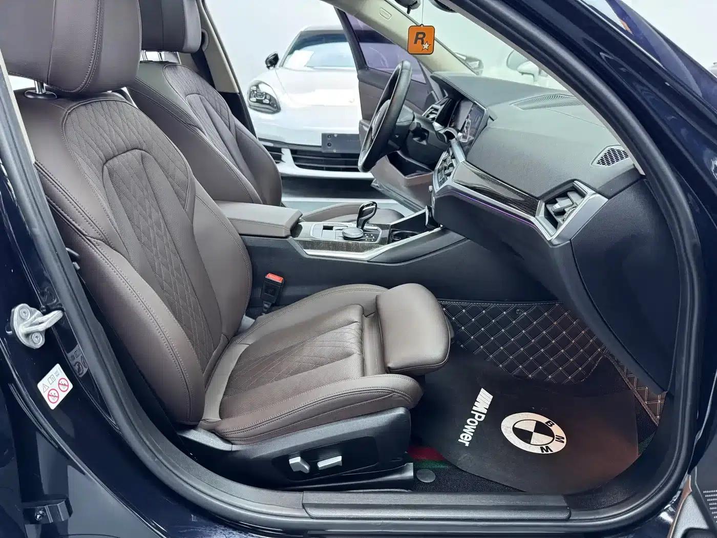 2022 BMW 3 Series 325Li M Sport Package — миниатюра 11
