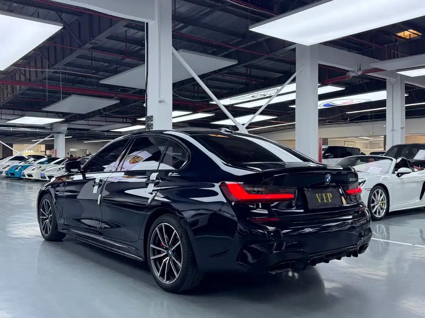 2022 BMW 3 Series 325Li M Sport Package — миниатюра 17