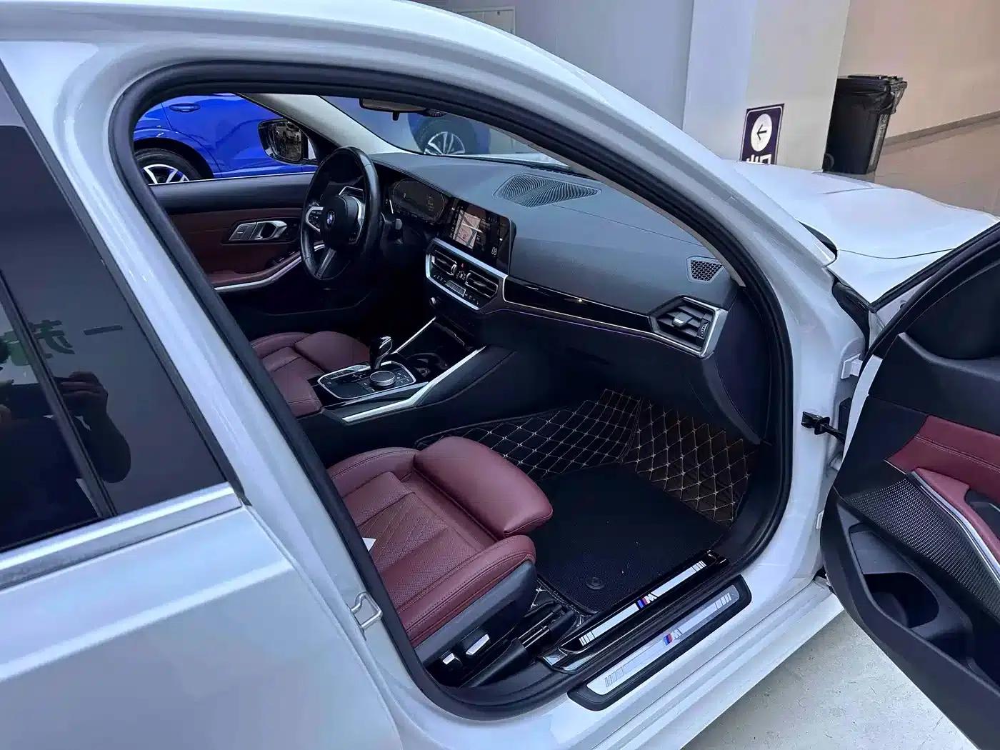 2022 BMW 3 Series Facelift 320Li M Sport Package — миниатюра 11