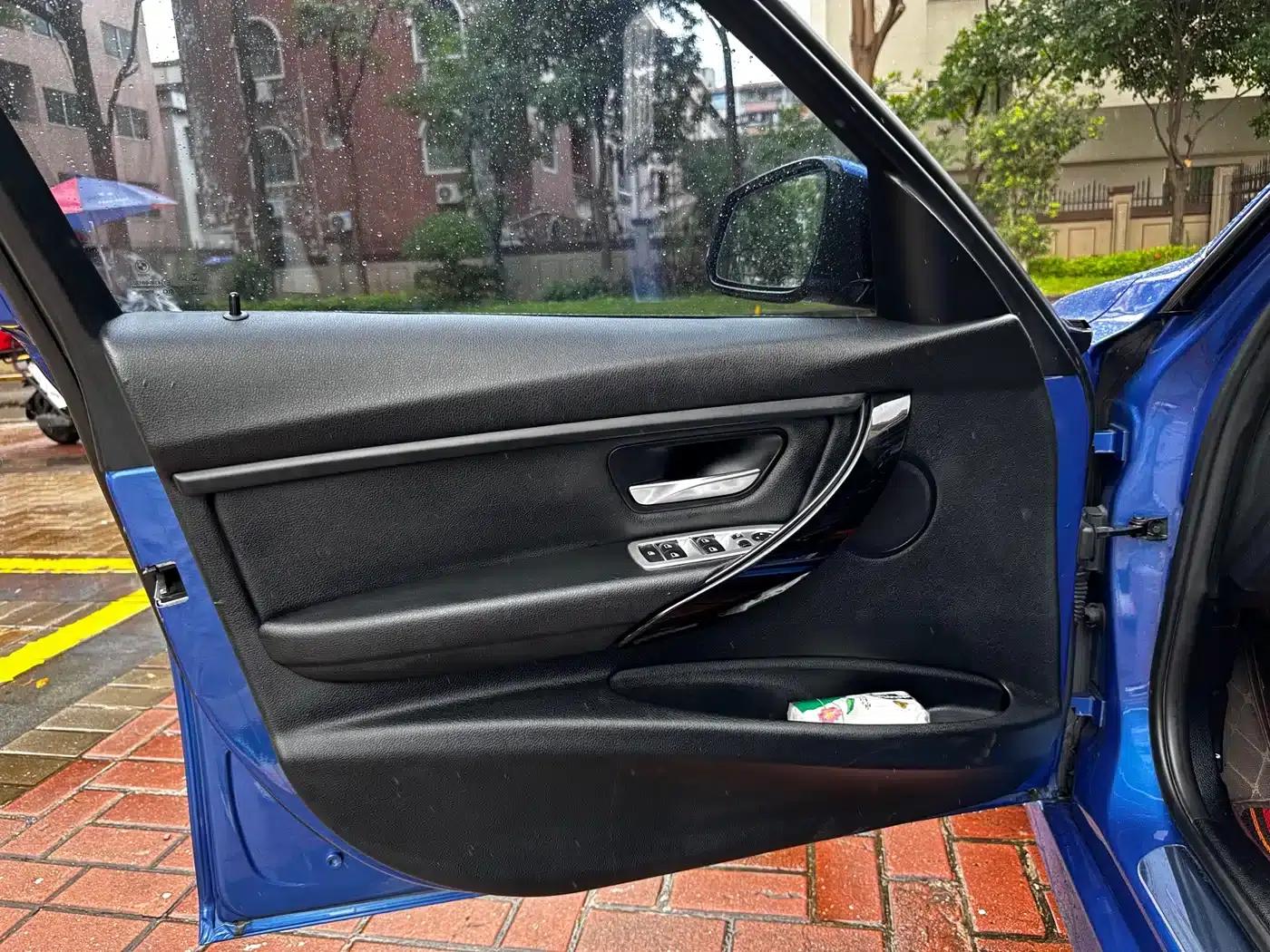 2017 BMW 3 Series 320Li M Sport — миниатюра 19