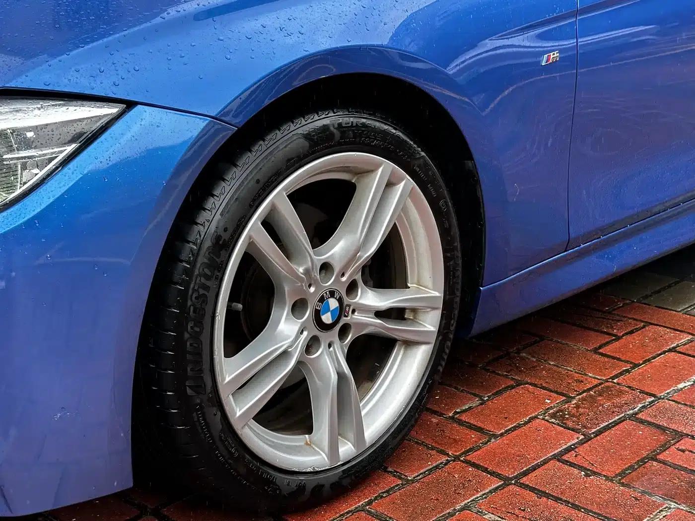 2017 BMW 3 Series 320Li M Sport — миниатюра 4