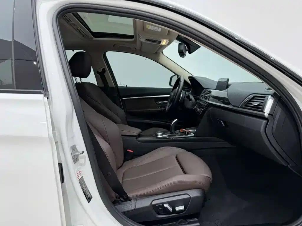2018 BMW 3 Series 320Li M Sport Shadow Edition — миниатюра 19
