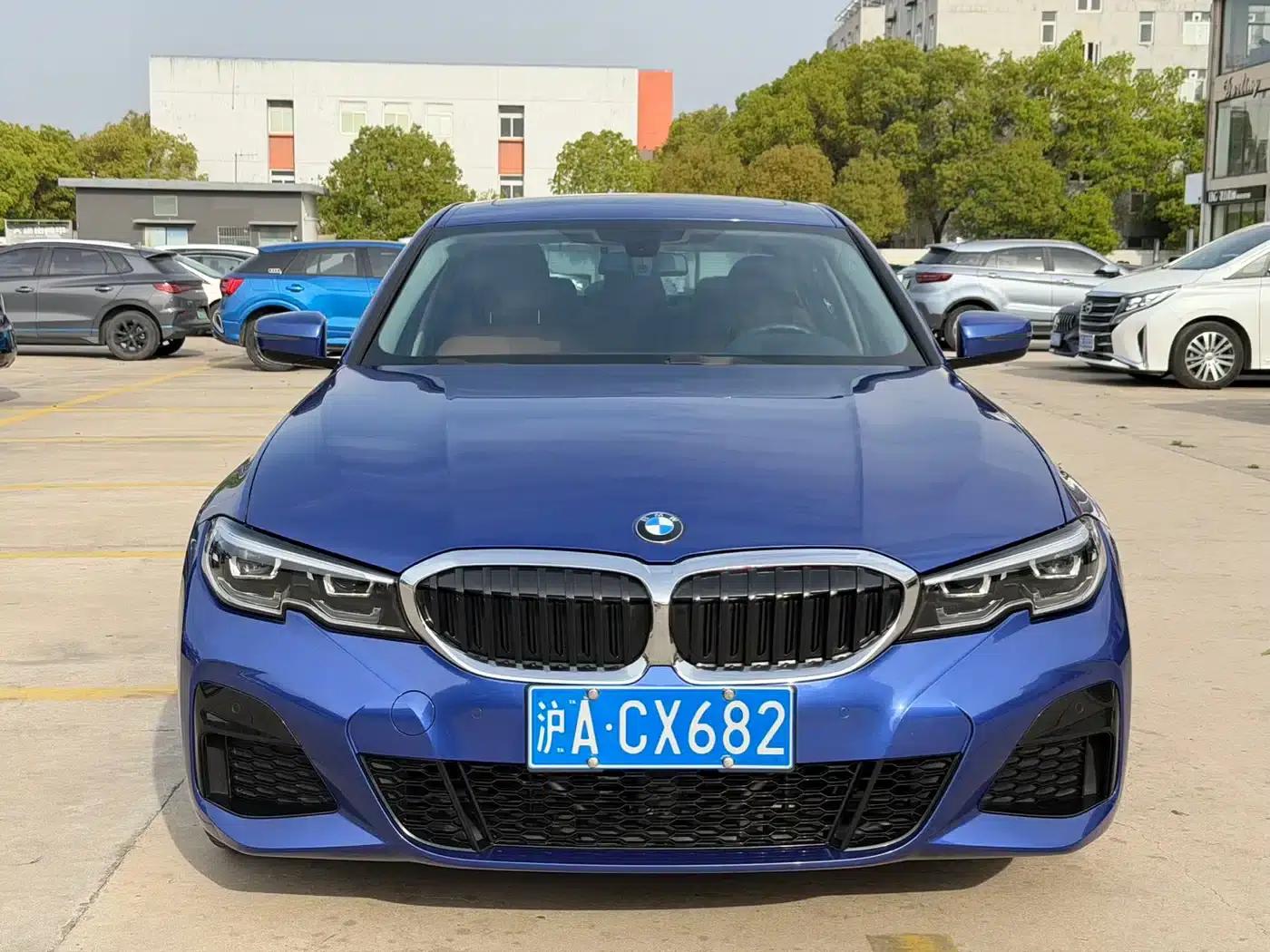 2021 BMW 3 Series Facelift 320Li M Sport Package — миниатюра 1