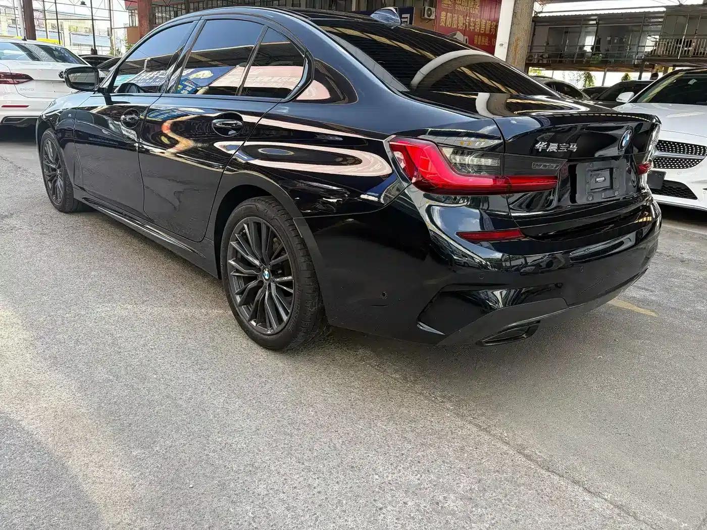 2021 BMW 3 Series Facelift 325i M Sport Shadow Edition — миниатюра 12