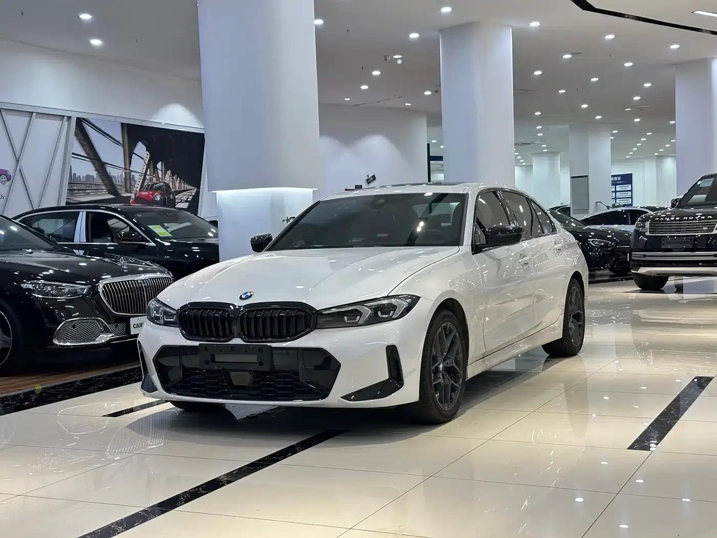2026 BMW 3 Series 330Li M Sport Shadow Edition — миниатюра 1