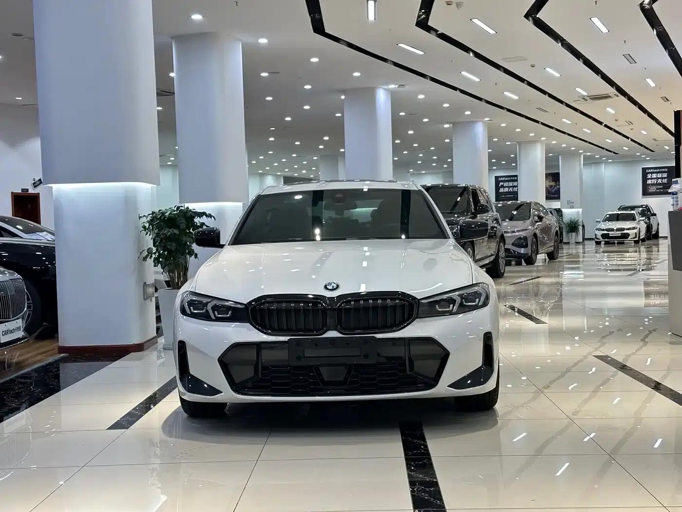 2026 BMW 3 Series 330Li M Sport Shadow Edition — миниатюра 2