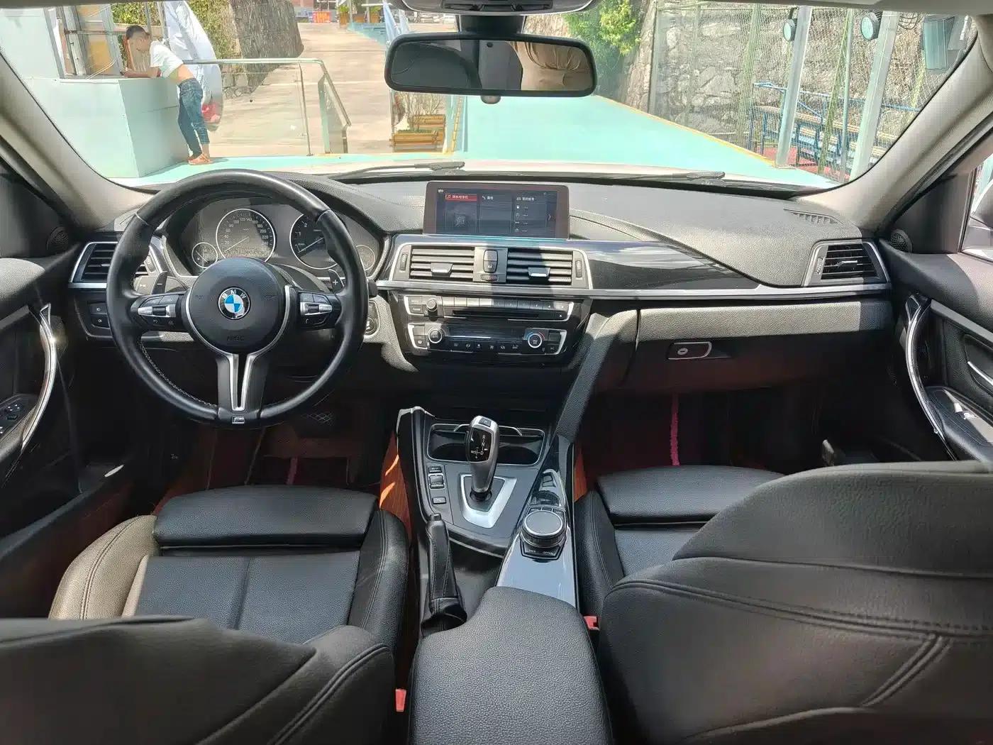 BMW 3 Series 2019 320Li Fashion Edition — миниатюра 8