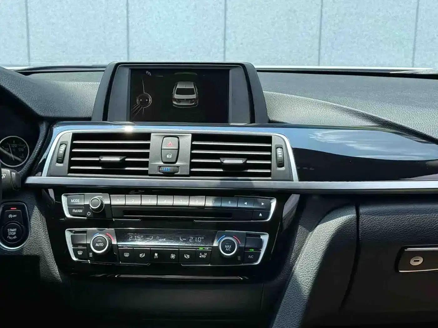 2017 BMW 3 Series 320Li Fashion Edition — миниатюра 8