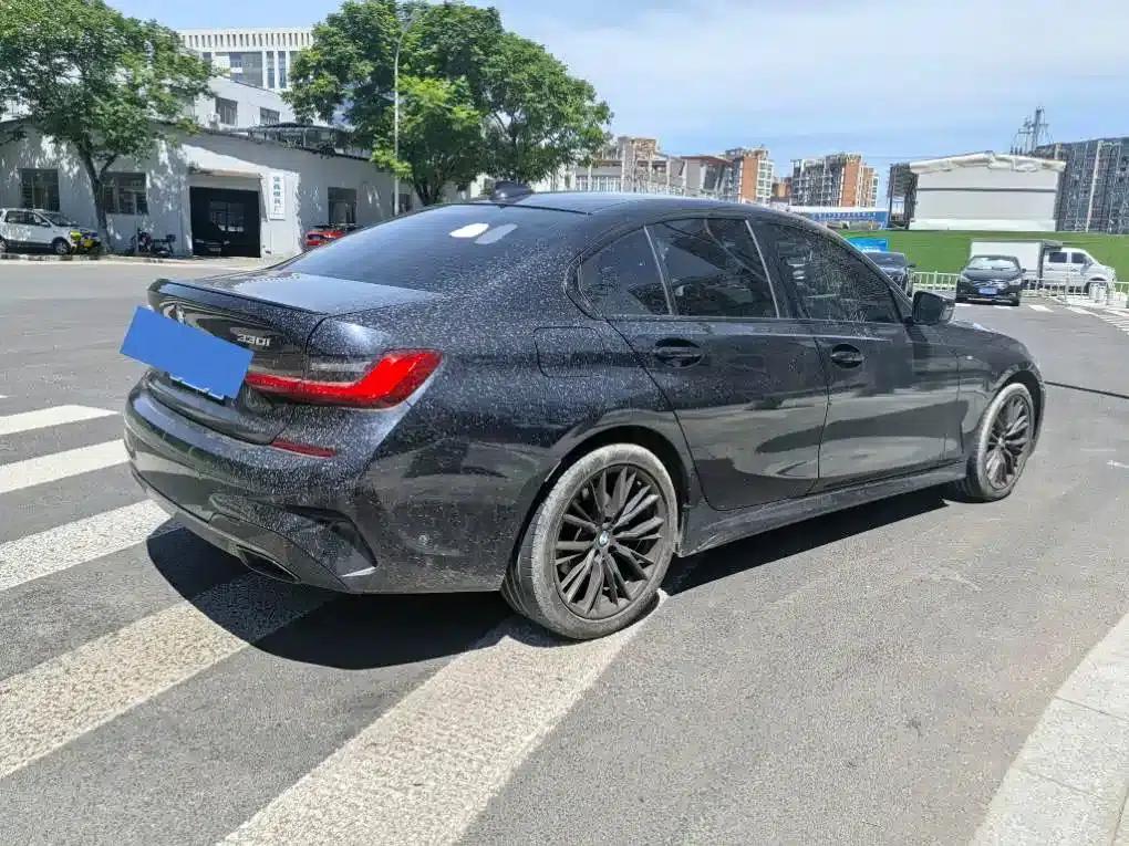 2020 BMW 3 Series Facelift 325i M Sport Shadow Edition — миниатюра 13