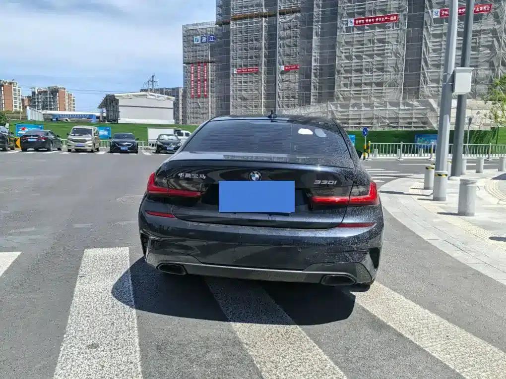 2020 BMW 3 Series Facelift 325i M Sport Shadow Edition — миниатюра 14