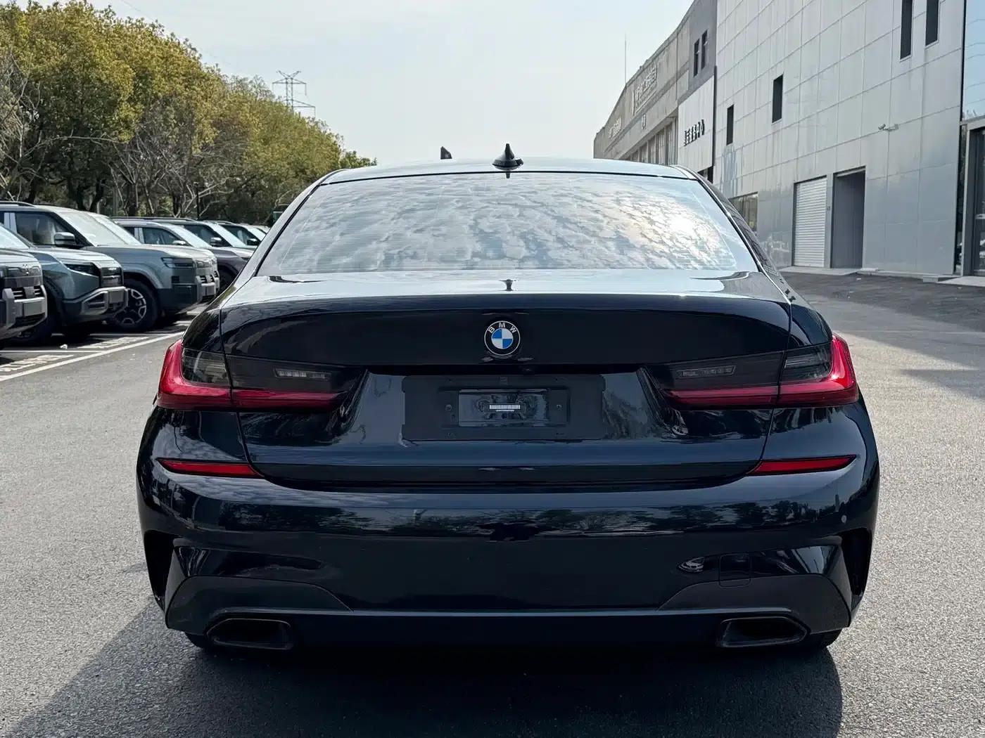 2022 BMW 3 Series 325Li M Sport Shadow Edition — миниатюра 19