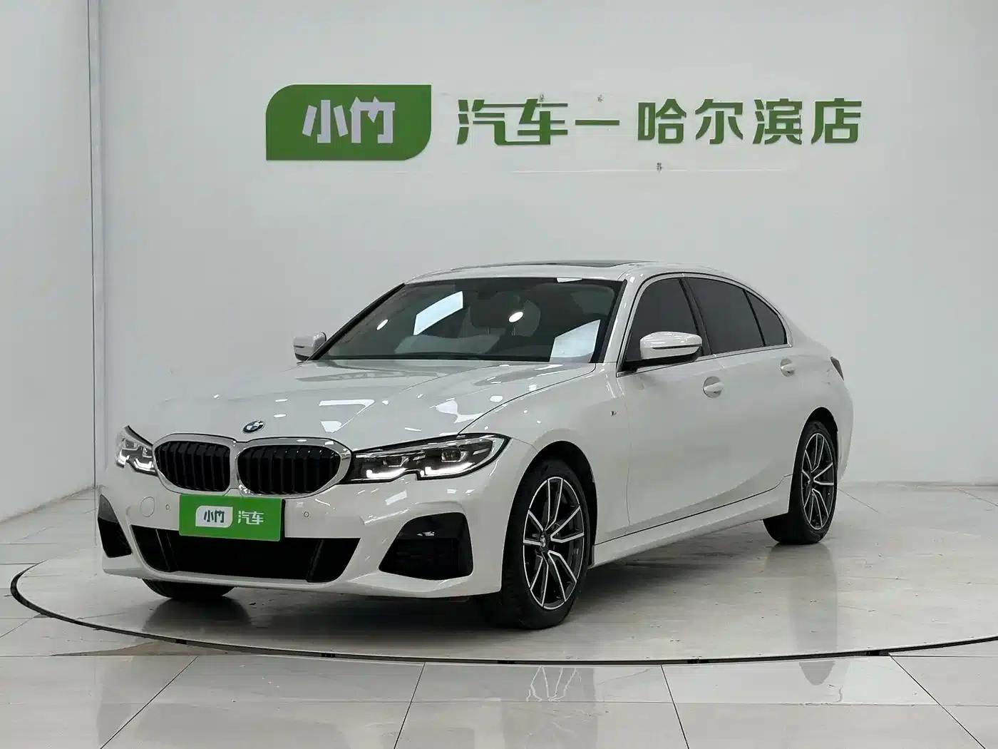 2022 BMW 3 Series 320Li M Sport Package — миниатюра 1