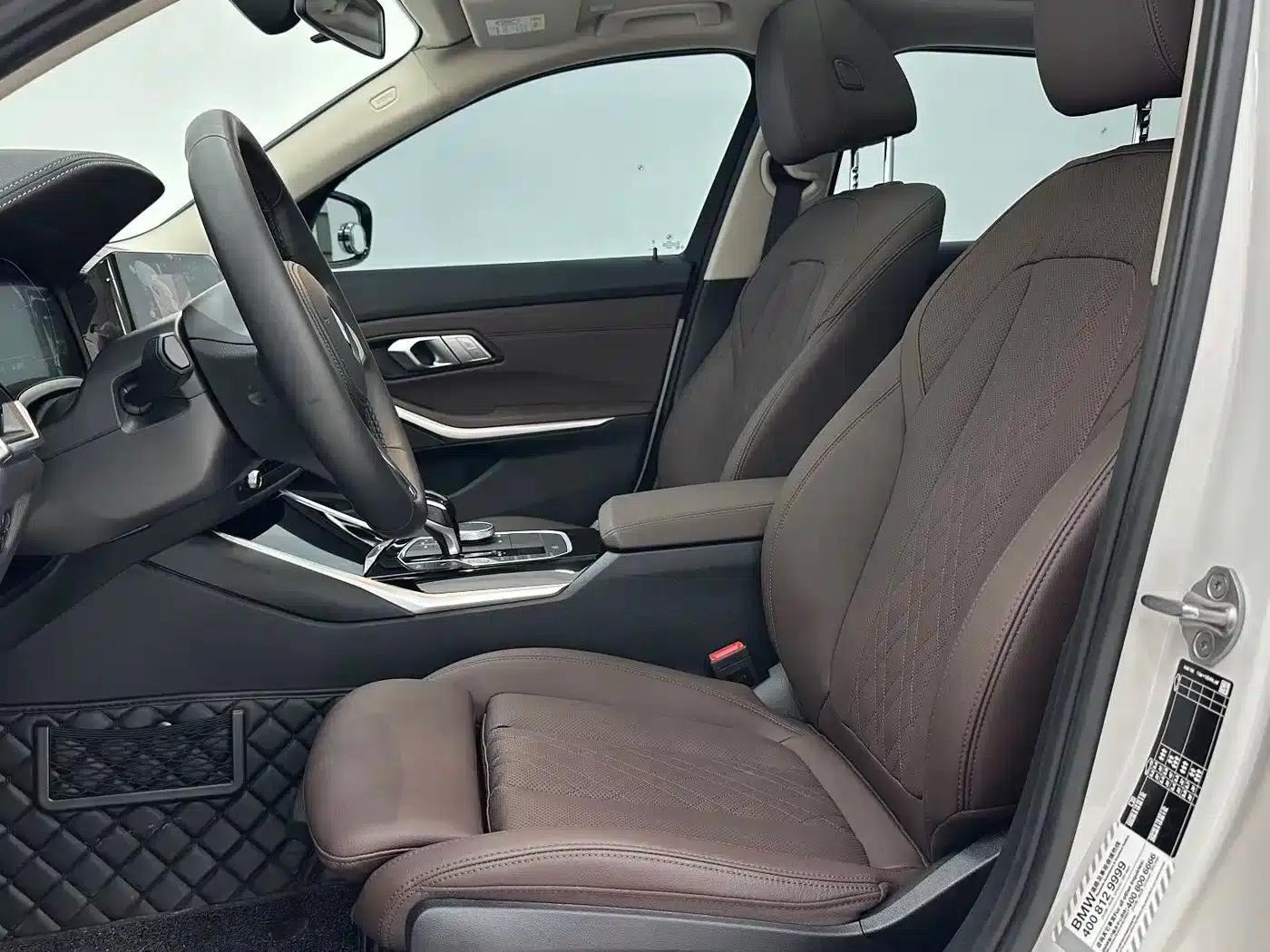 2022 BMW 3 Series 320Li M Sport Package — миниатюра 8