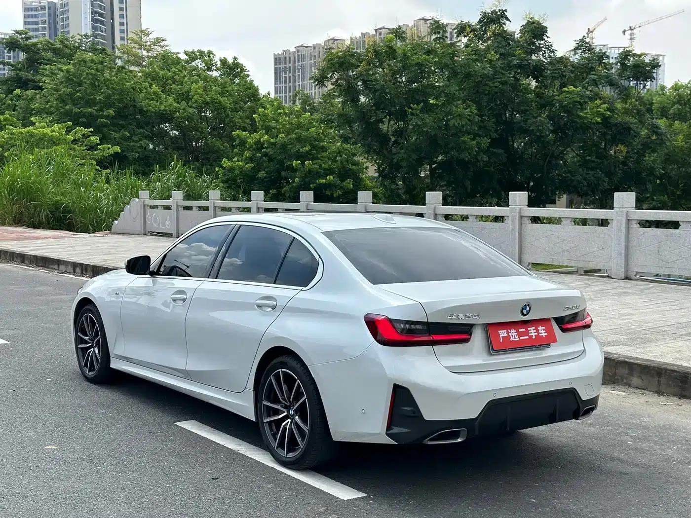 2023 BMW 3 Series 325Li M Sport Package — миниатюра 7