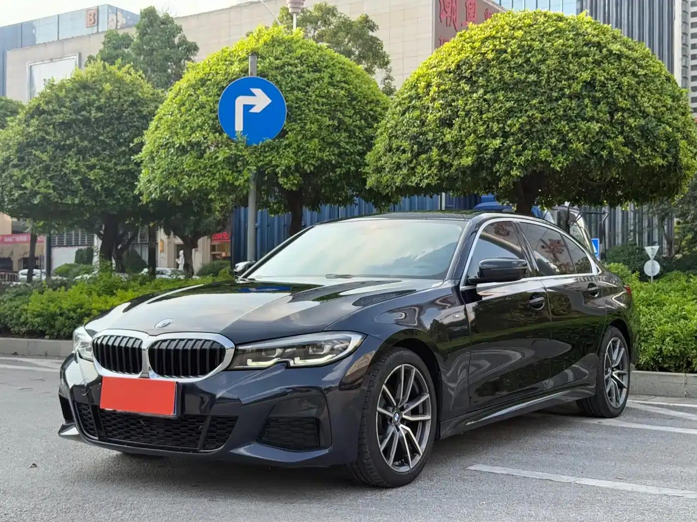 2021 BMW 3 Series 325Li M Sport Package — миниатюра 1