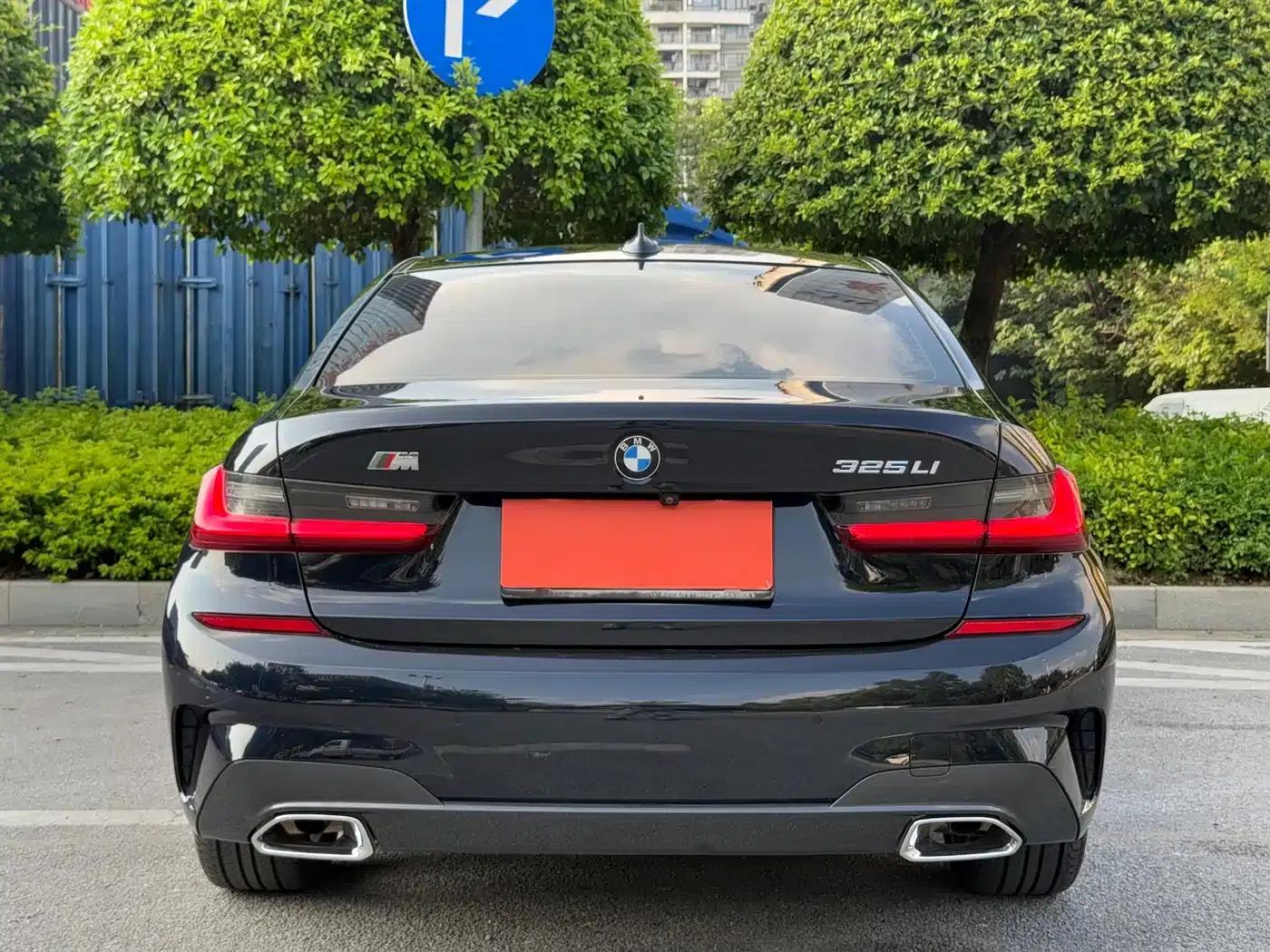 2021 BMW 3 Series 325Li M Sport Package — миниатюра 5