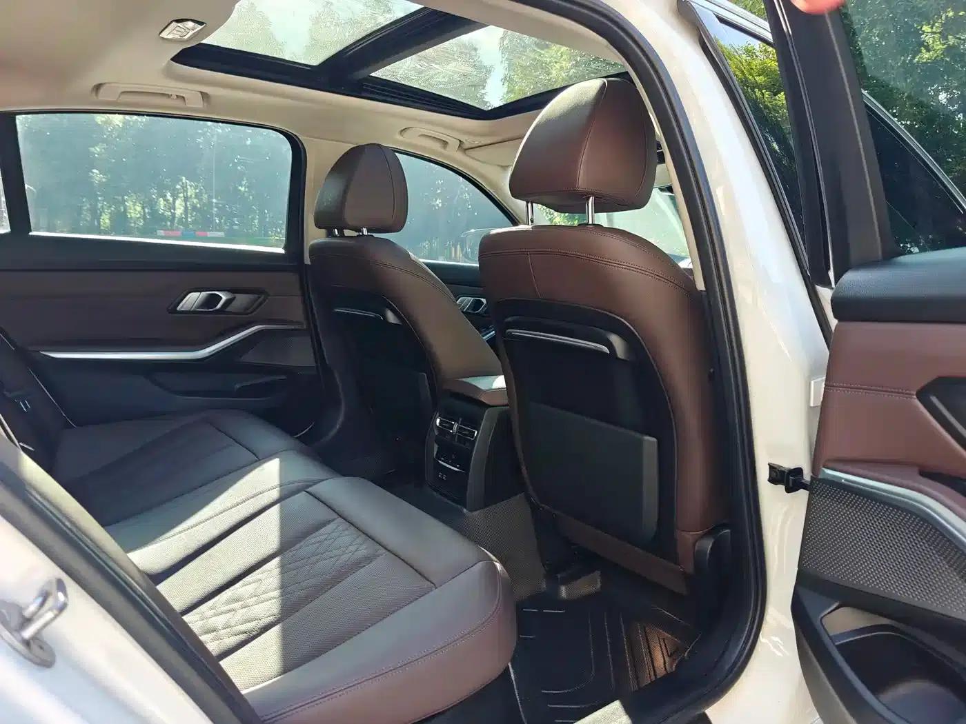 2022 BMW 3 Series 325Li M Sport Package — миниатюра 15