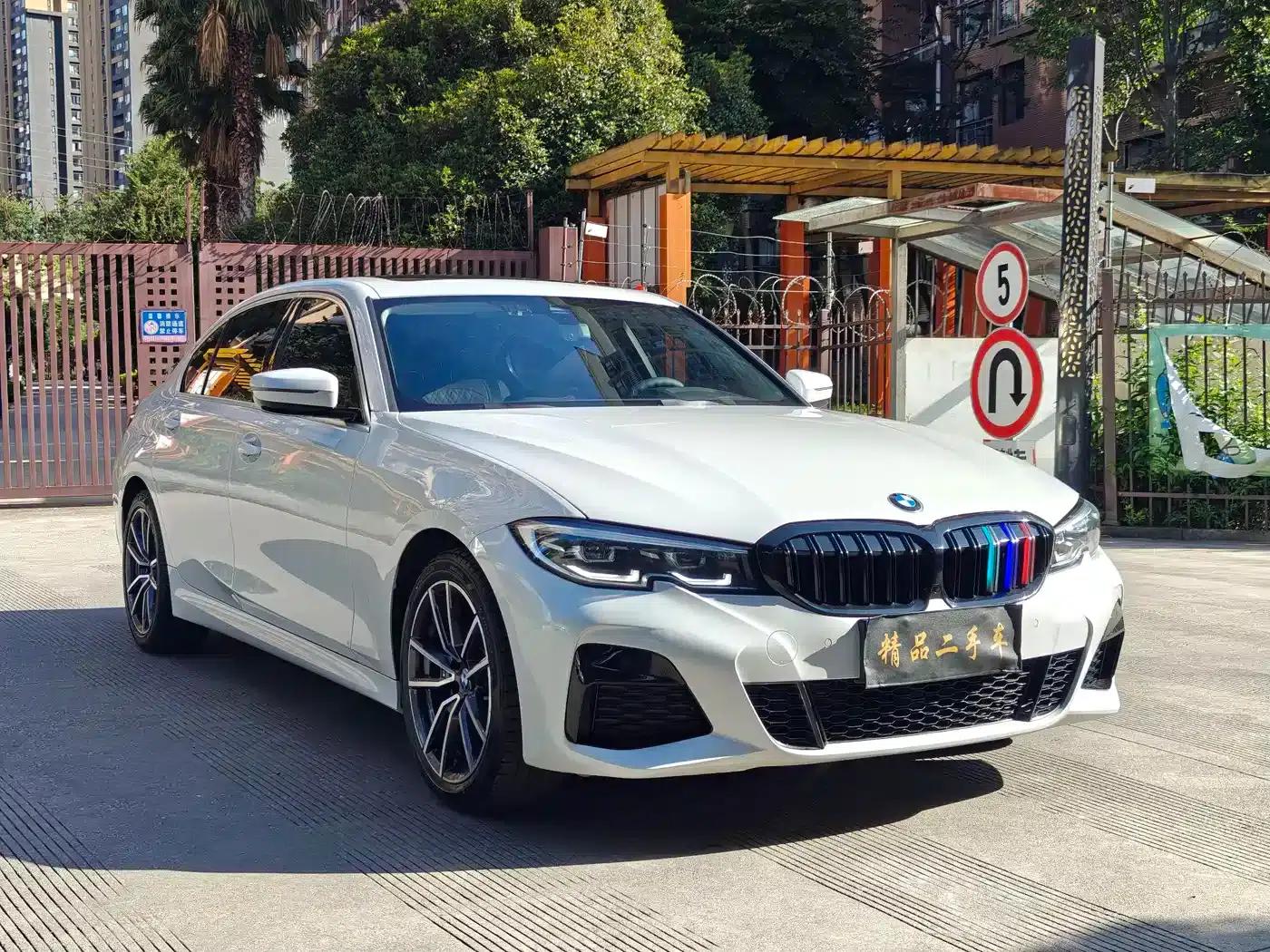 2022 BMW 3 Series 325Li M Sport Package — миниатюра 3