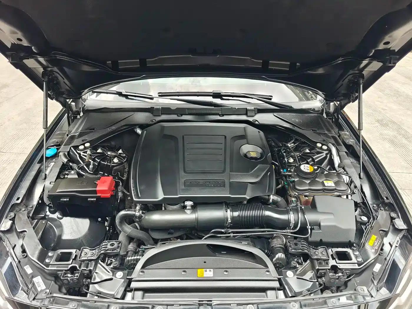 2022 BMW 3 Series 325Li M Sport Package — миниатюра 4