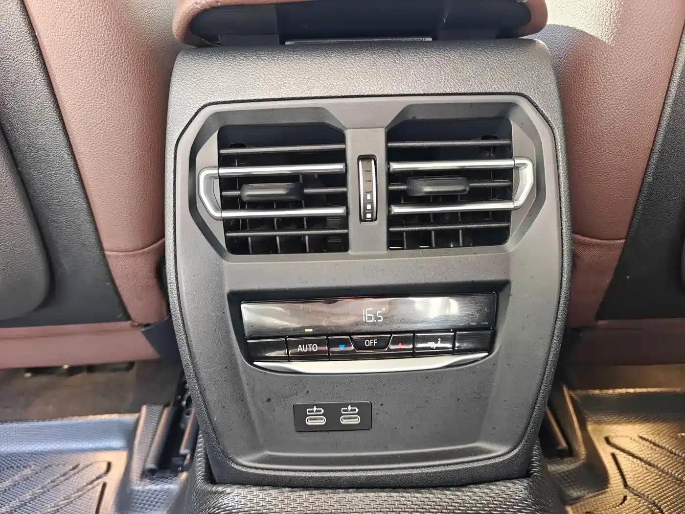 2022 BMW 3 Series 325Li M Sport Package — миниатюра 8