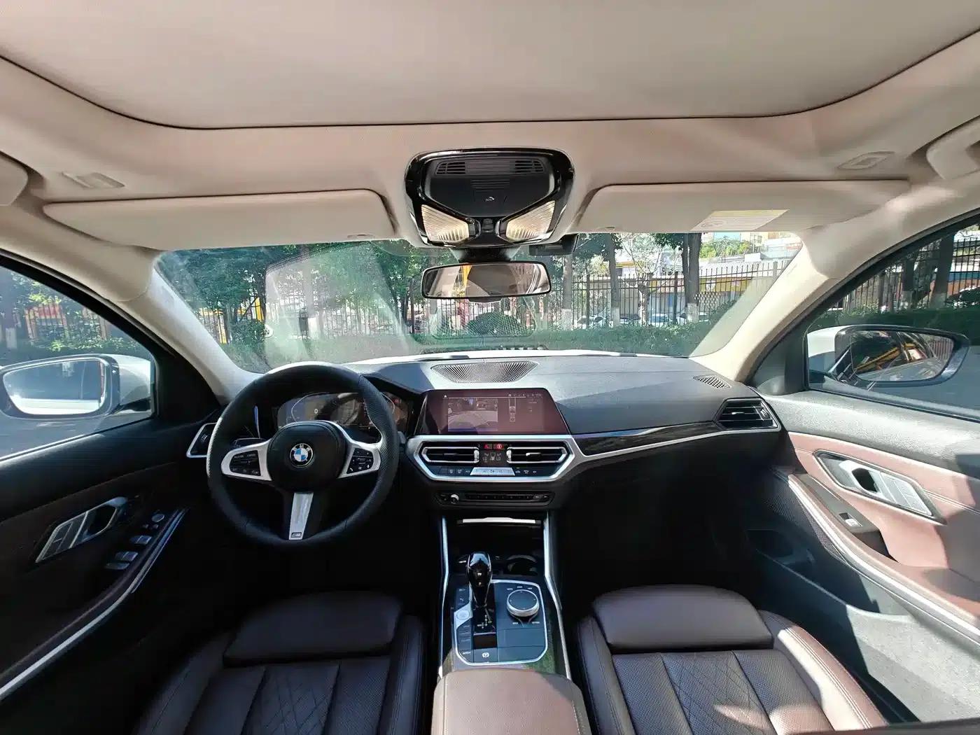 2022 BMW 3 Series 325Li M Sport Package — миниатюра 9