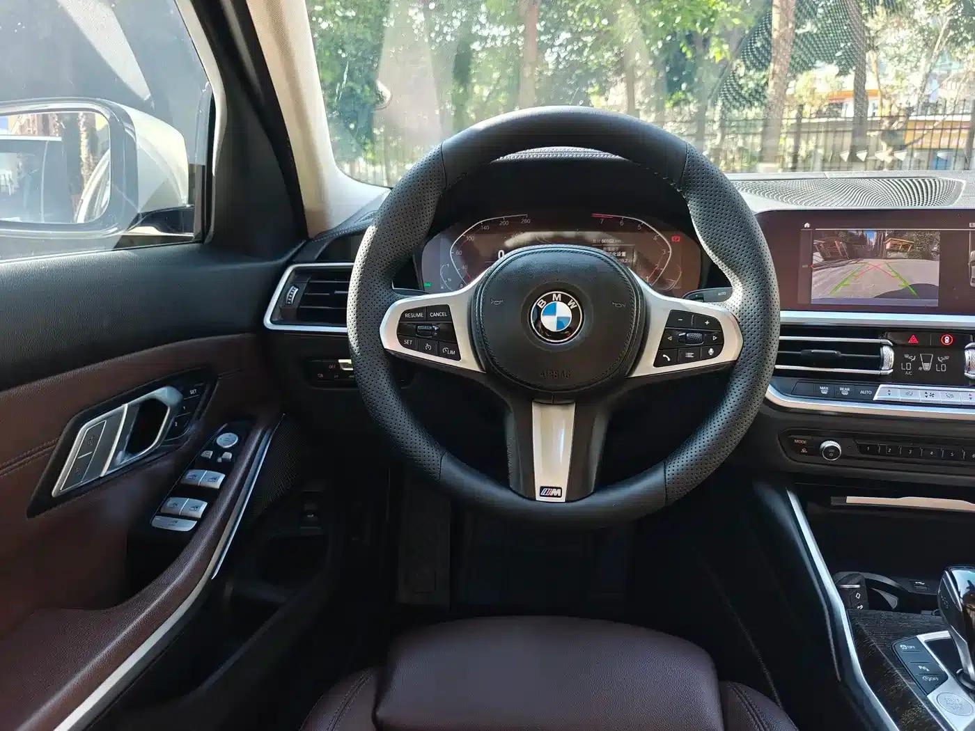 2022 BMW 3 Series 325Li M Sport Package — миниатюра 10