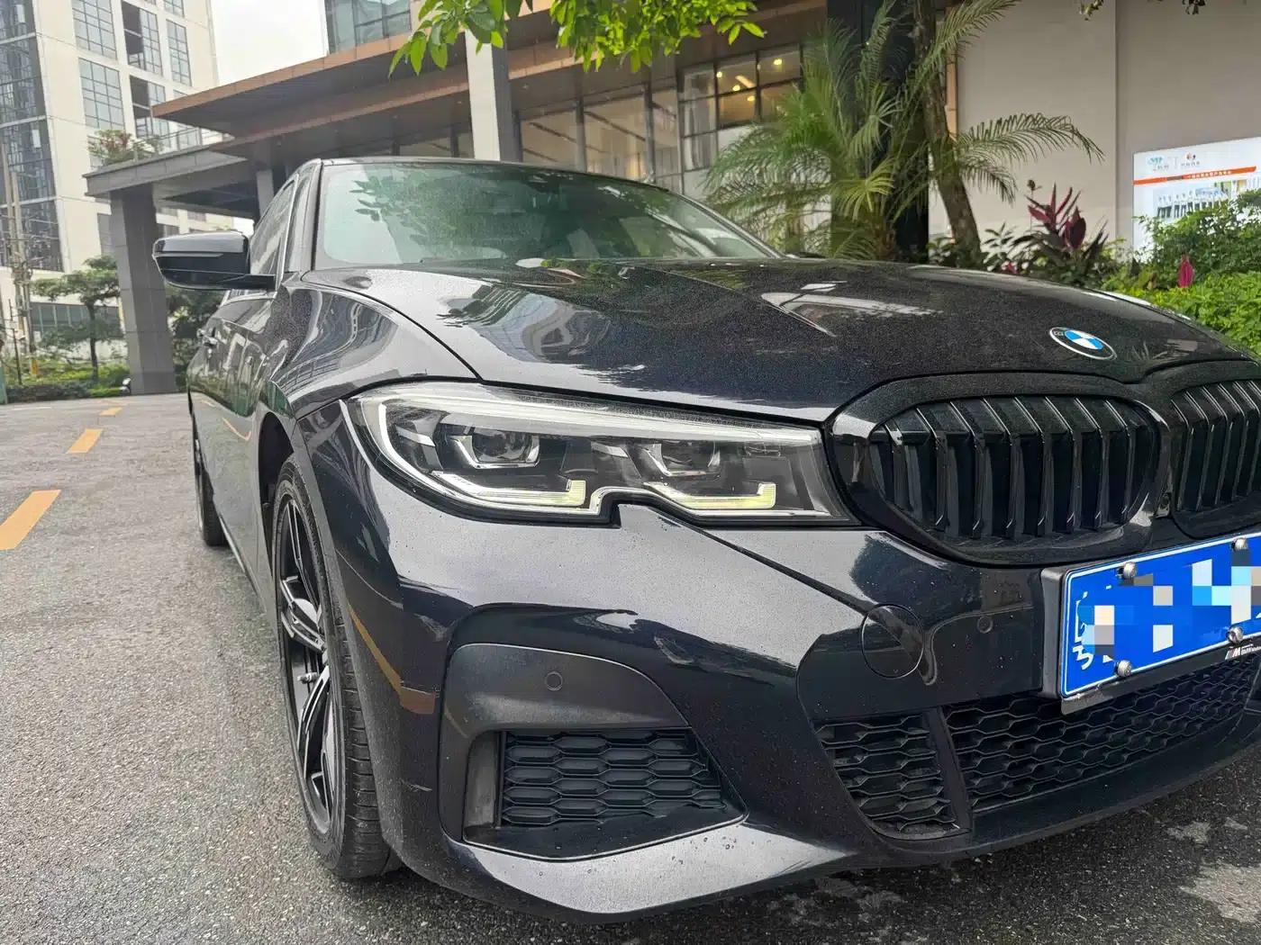 2022 BMW 3 Series 325i M Sport Package — миниатюра 26
