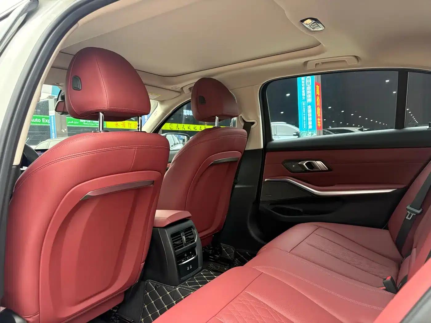 2025 BMW 3 Series 330Li M Sport Shadow Edition — миниатюра 12
