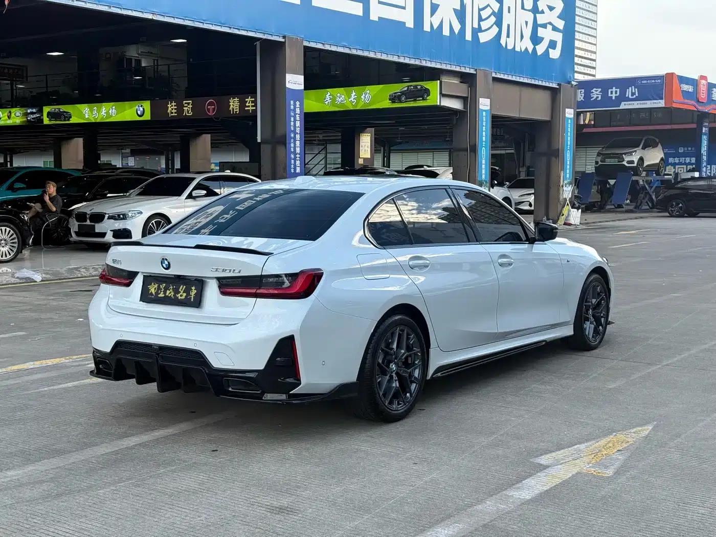 2025 BMW 3 Series 330Li M Sport Shadow Edition — миниатюра 20