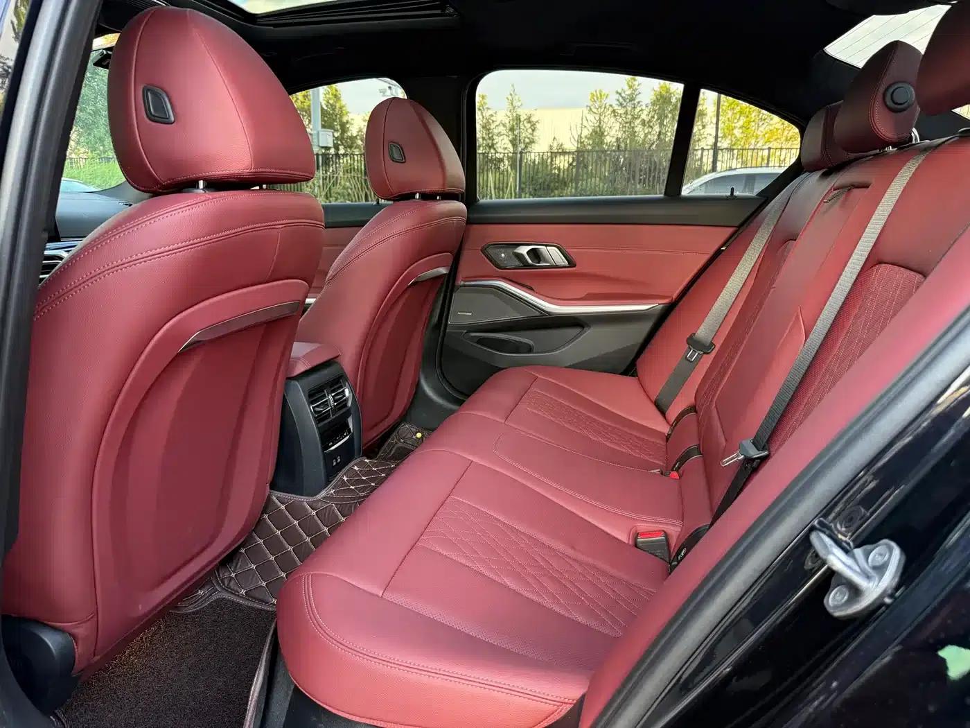 2023 BMW 3 Series 325i M Sport Shadow Edition — миниатюра 16